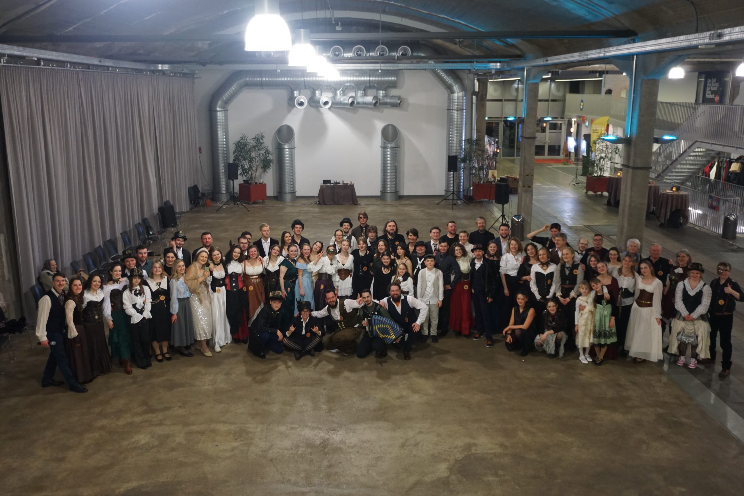 Бал в стиле Стим-Панк «Сквозь Пар и Время»